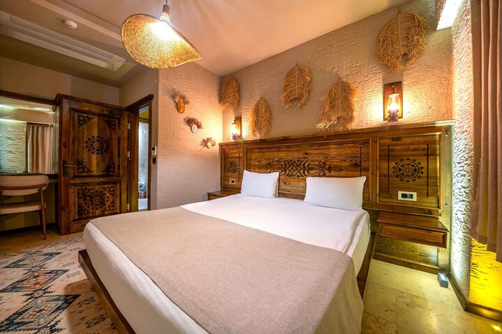 Room 45 of 124