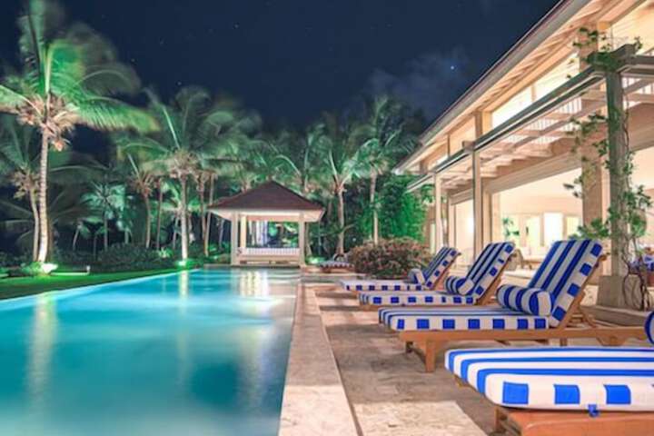 Pool 29 of 35