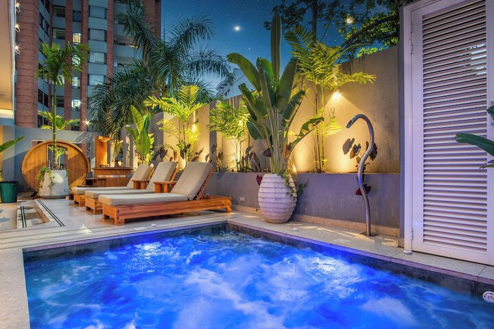 Pool 39 of 78