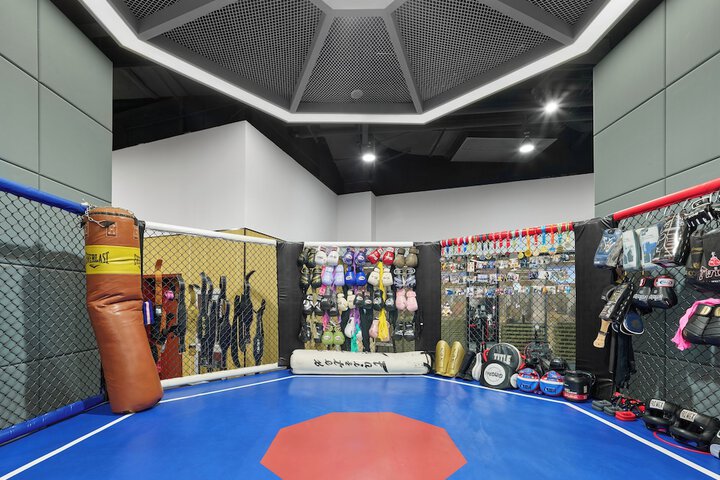 Hotel with Gym