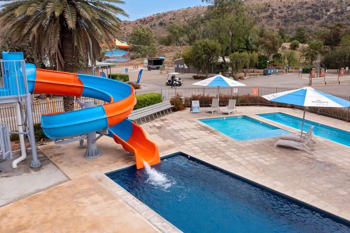 Pool 61 of 84
