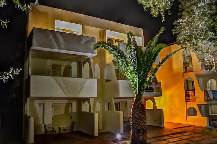 Hotel 56 of 61