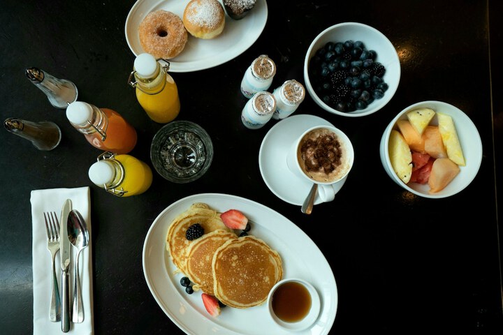 Breakfast/Coffee Service 96 of 146