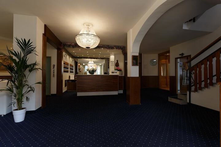 Lobby Entry