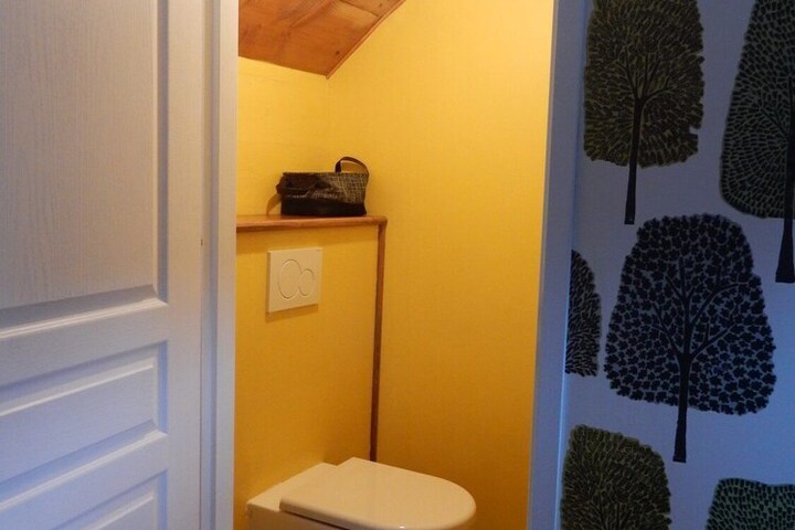 Room 67 of 122