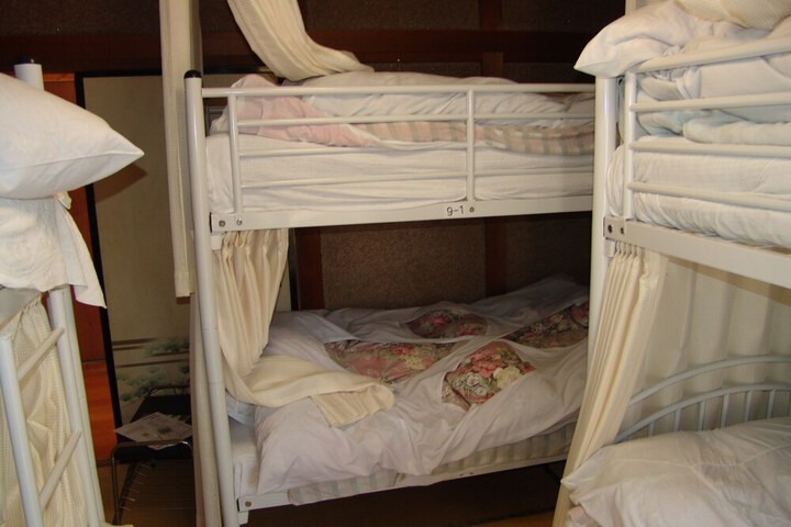 Room 15 of 58