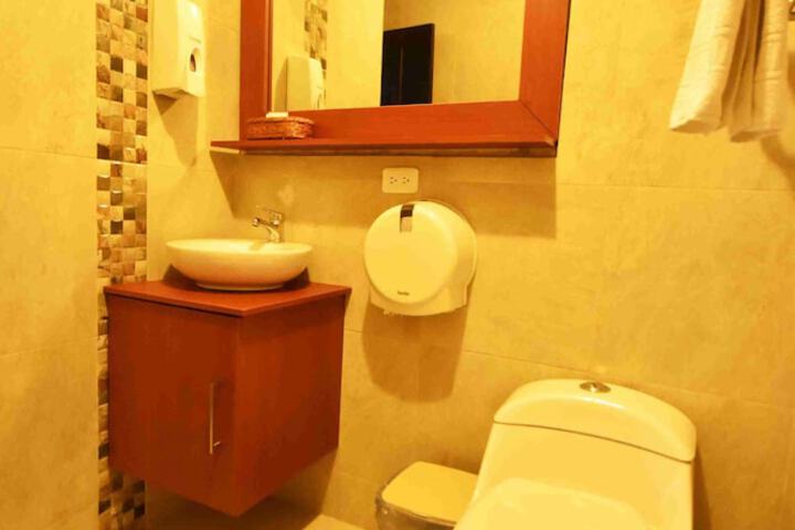 Room 5 of 37