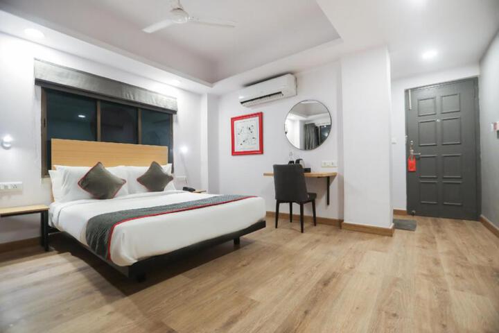 Townhouse Suncitel Near Kolkata Airport