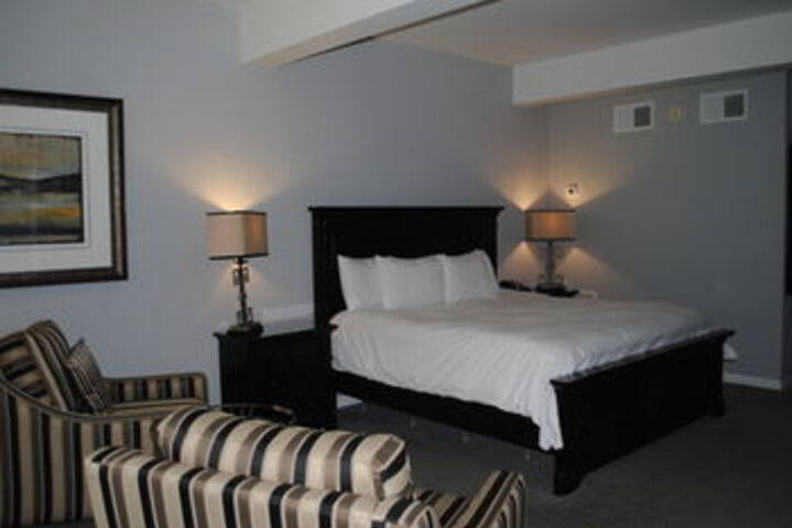 Room 28 of 91