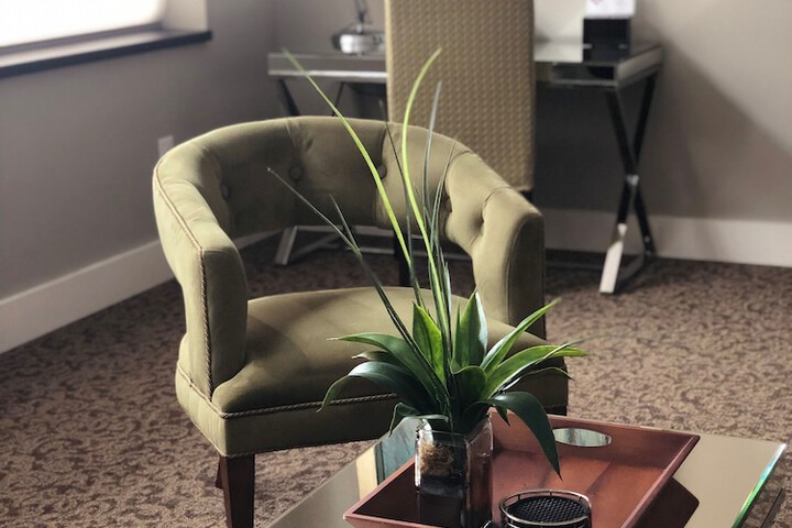 Room 60 of 285