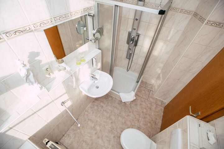Clean Restrooms