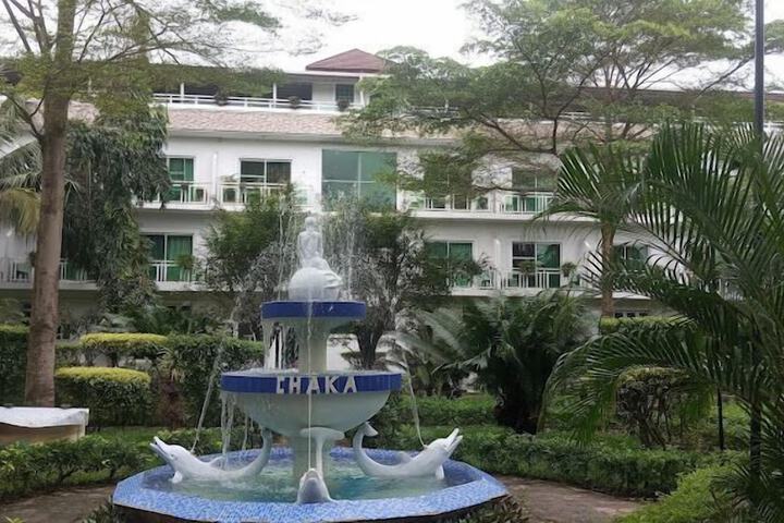 Pool 10 of 57