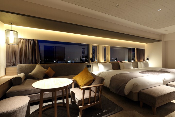 Room 17 of 120