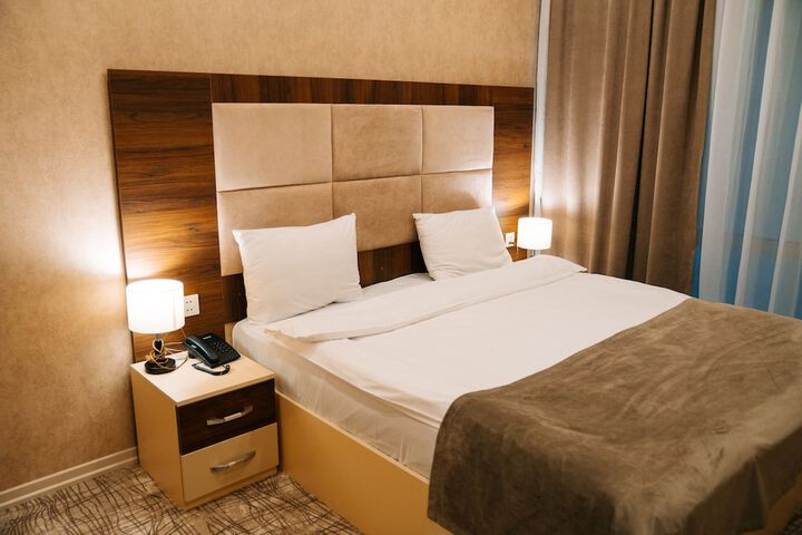 Room 25 of 59
