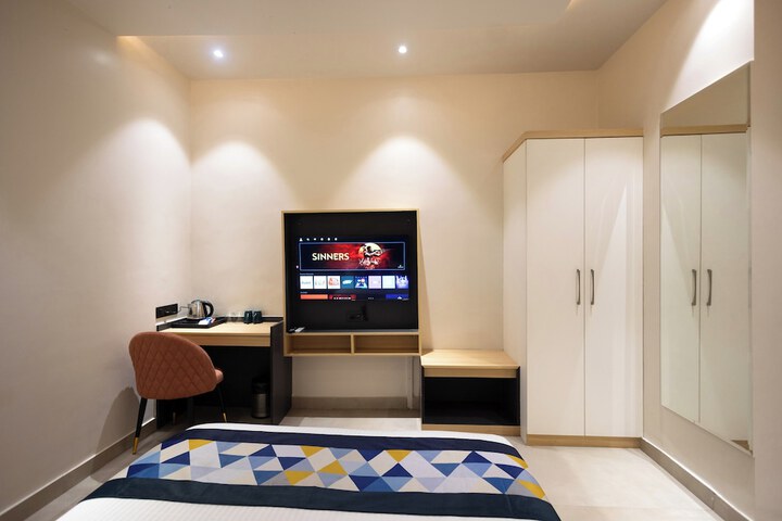 Room 31 of 48