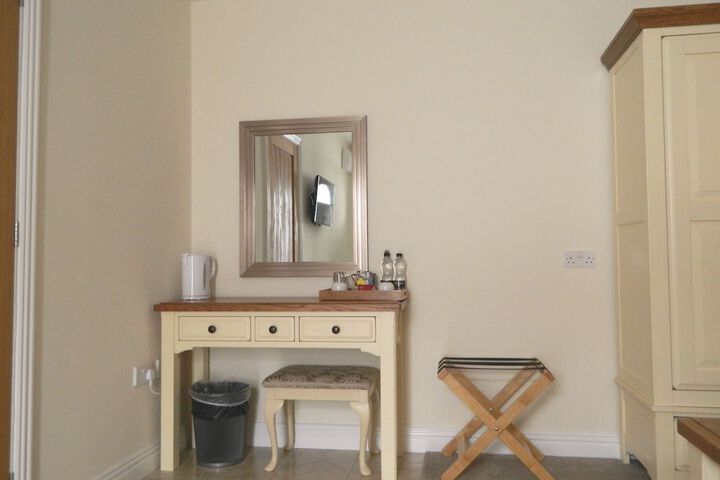 Room 20 of 40