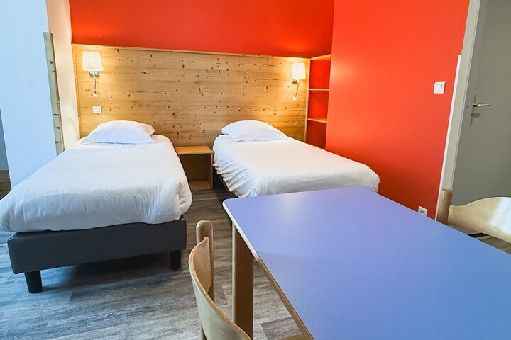 Room 36 of 115