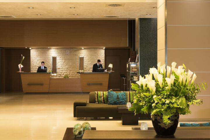 Hotel Interior 16 of 168