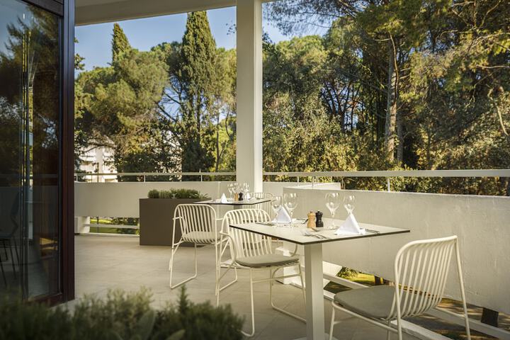 Terrace/Patio 83 of 86
