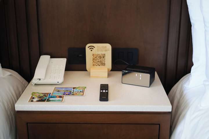 Room amenity