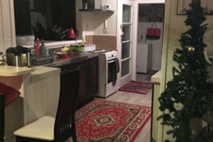 Dining 7 of 15