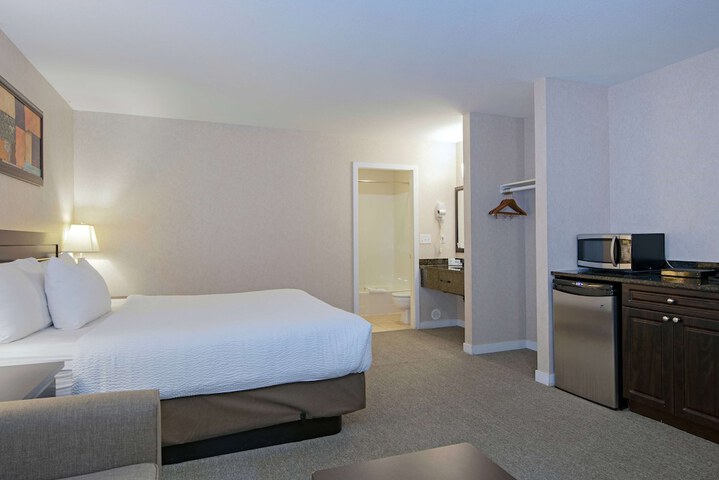 Room 10 of 86
