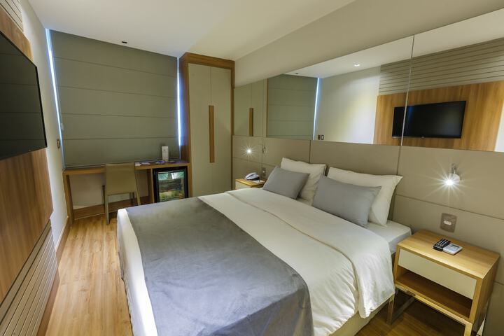 Room 14 of 138