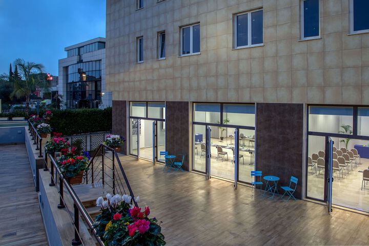 Terrace/Patio 87 of 87