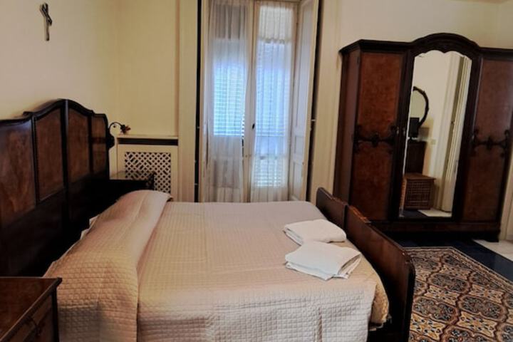 Room 19 of 110