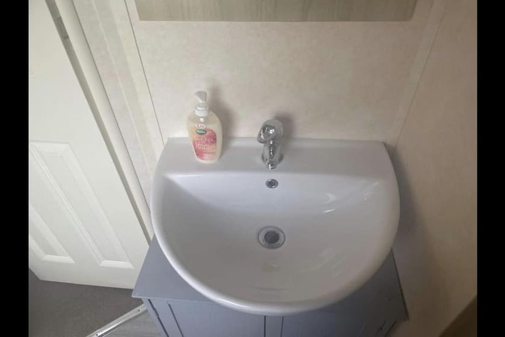 Room 8 of 31