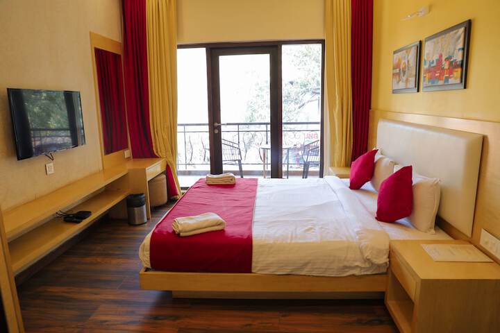 Room 14 of 35