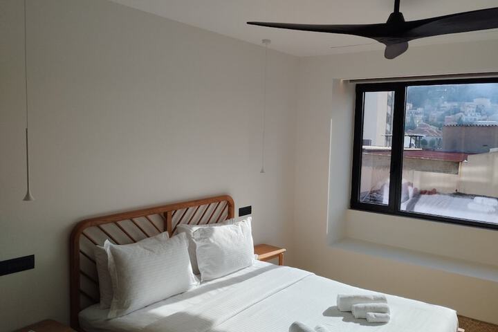 Room 47 of 110