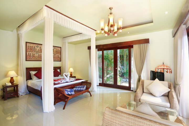 Room 4 of 55