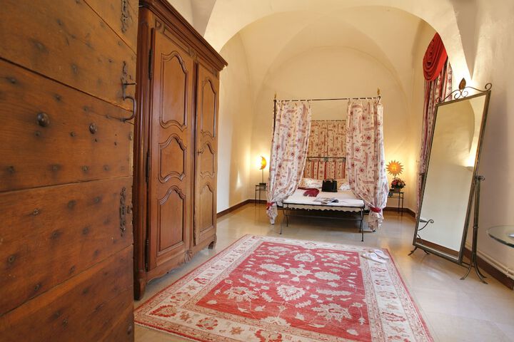 Room 16 of 58
