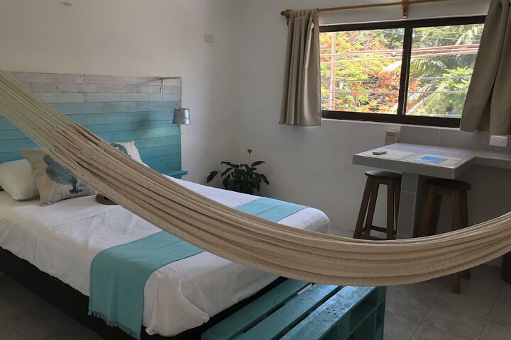 Room 9 of 120