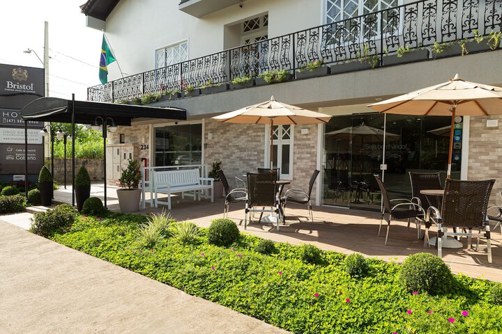 Hotel 52 of 62
