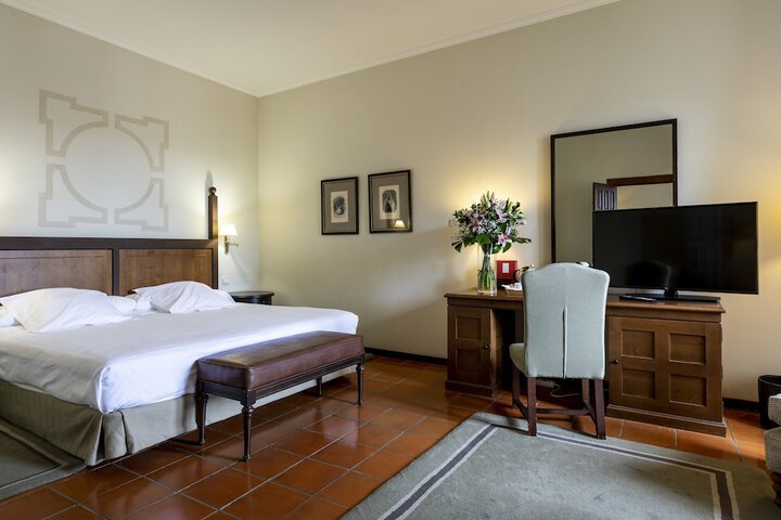 Room 14 of 45