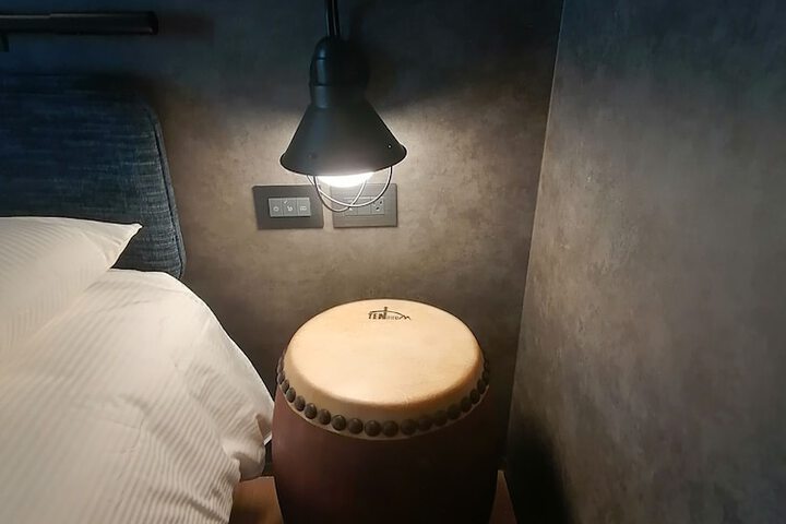 Room 6 of 44