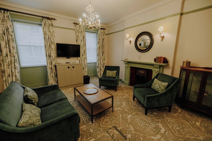 Room 29 of 57