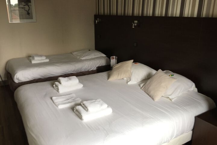 Room 42 of 81