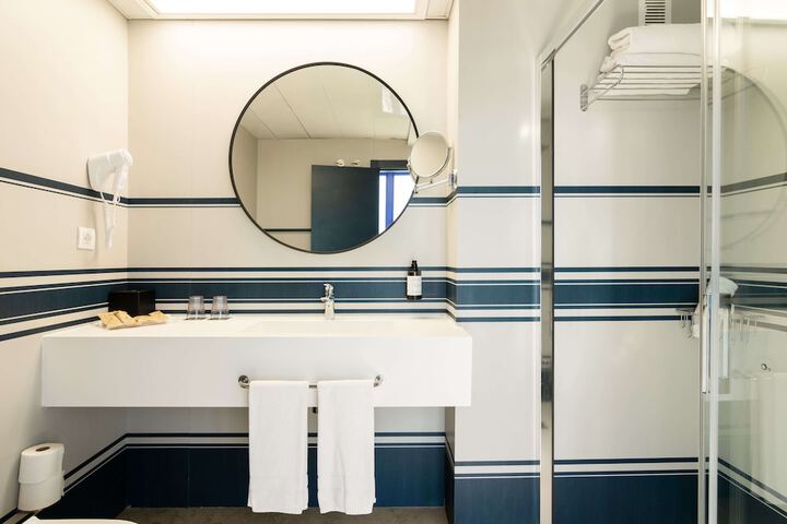 Bath Interior