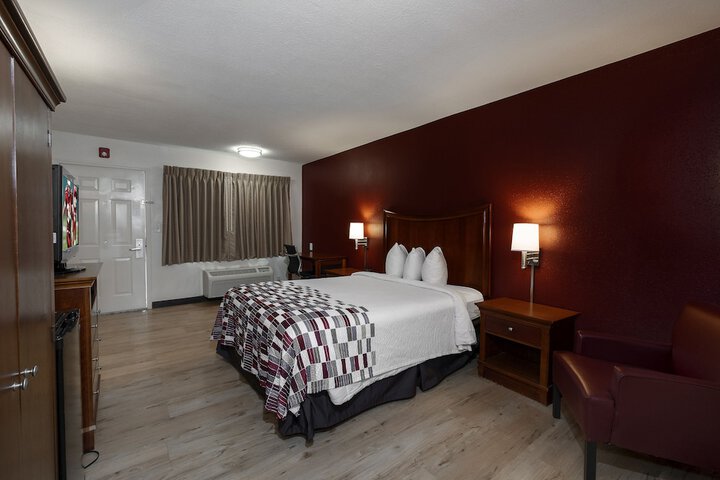 Deluxe Queen First Floor (15 of 15)