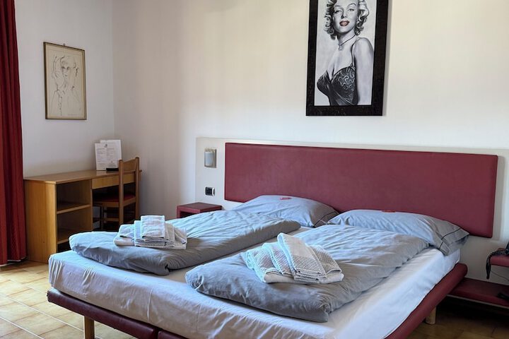Euro Hotel