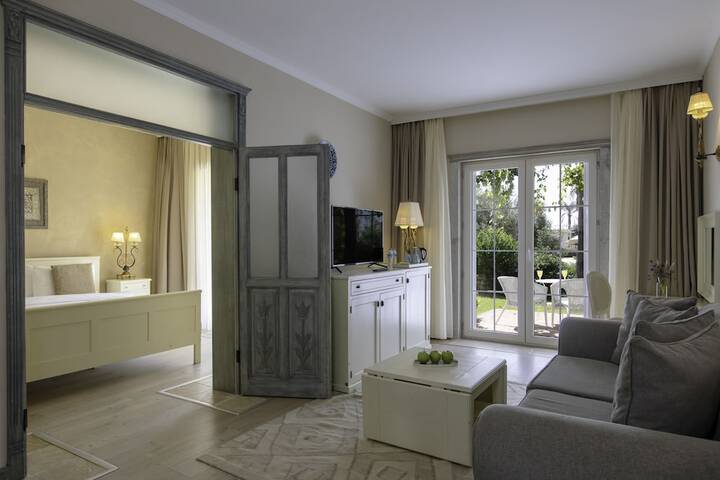 Room 17 of 62