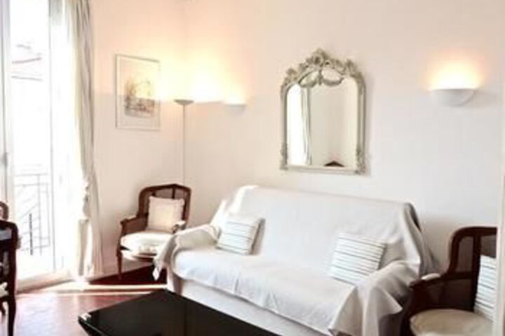 Room 41 of 47
