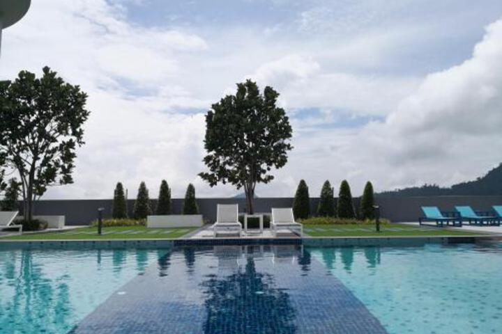 MU Windmill 360 Skypool Genting
