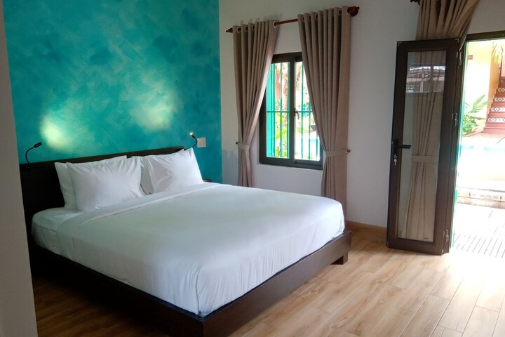 Room 48 of 178