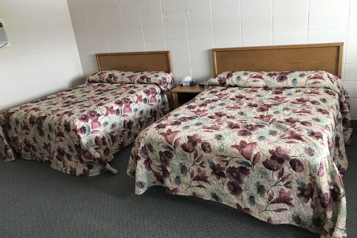 Room 47 of 72