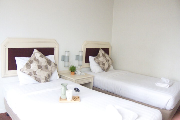 Room 16 of 73