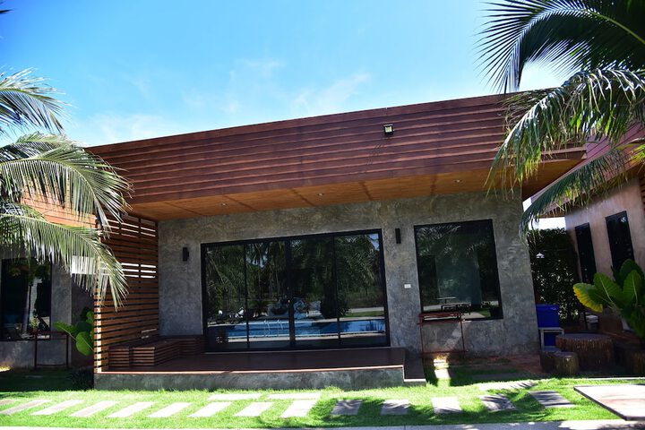 Terrace/Patio 7 of 34
